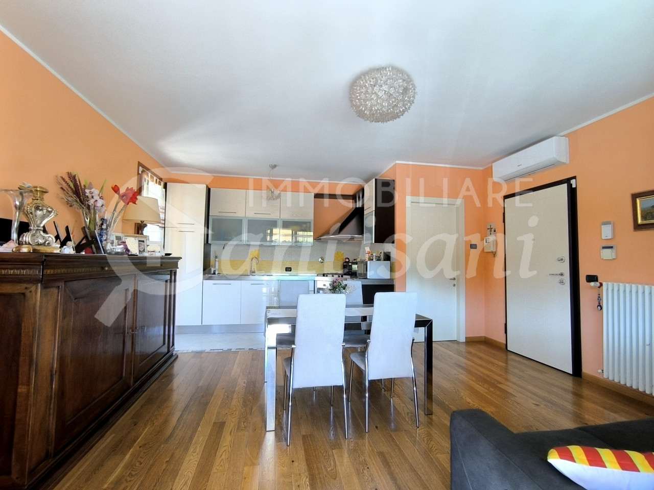 Immobile con garage e giardino in vendita a Fontebuona