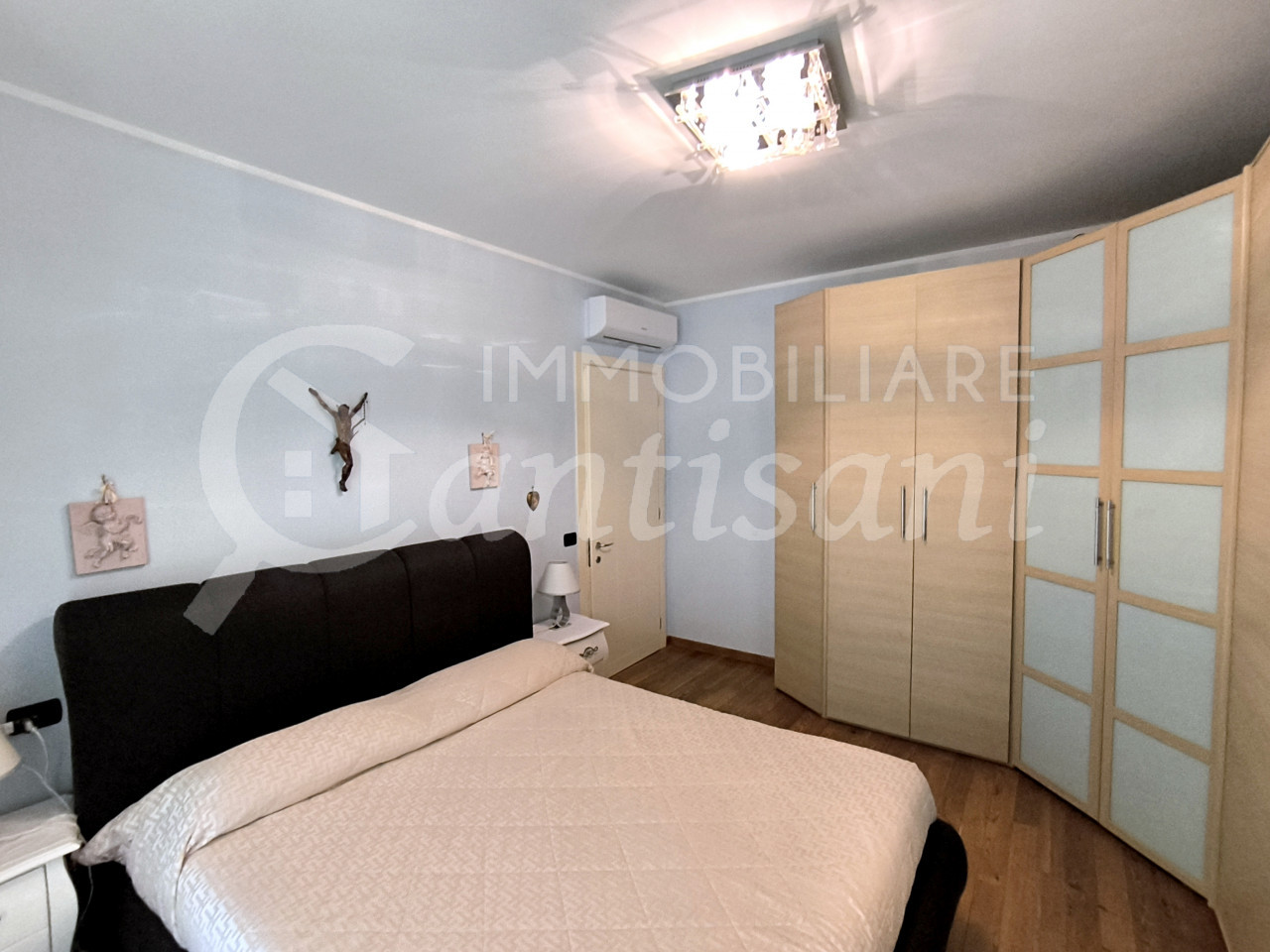 Immobile con garage e giardino in vendita a Fontebuona