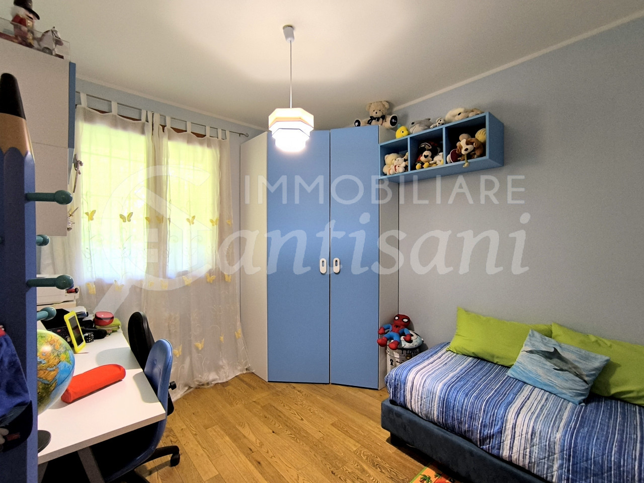 Immobile con garage e giardino in vendita a Fontebuona