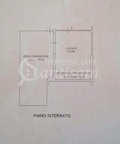 Immobile con garage e giardino in vendita a Fontebuona