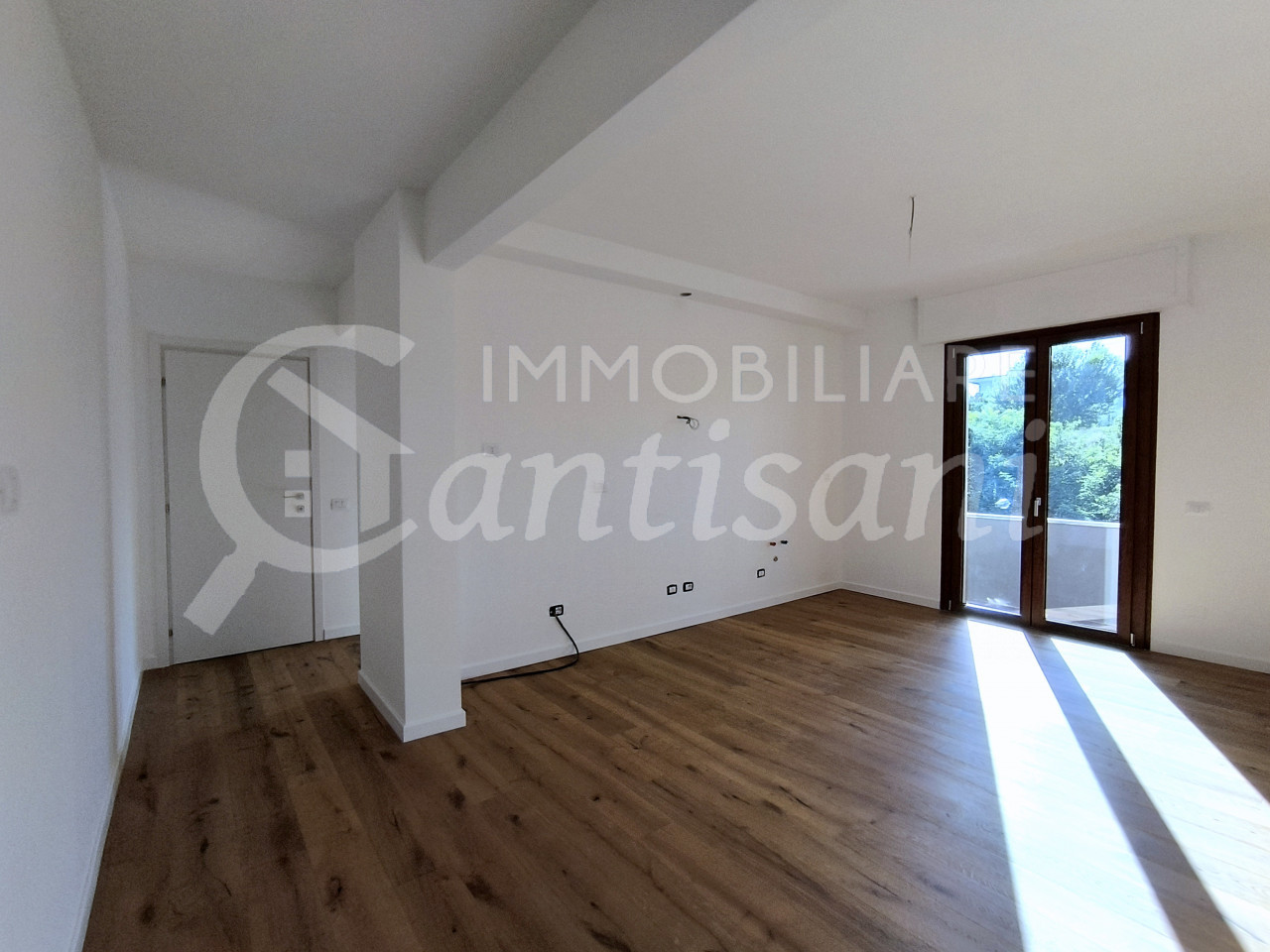 Bilocale ristrutturato in vendita via Baracca