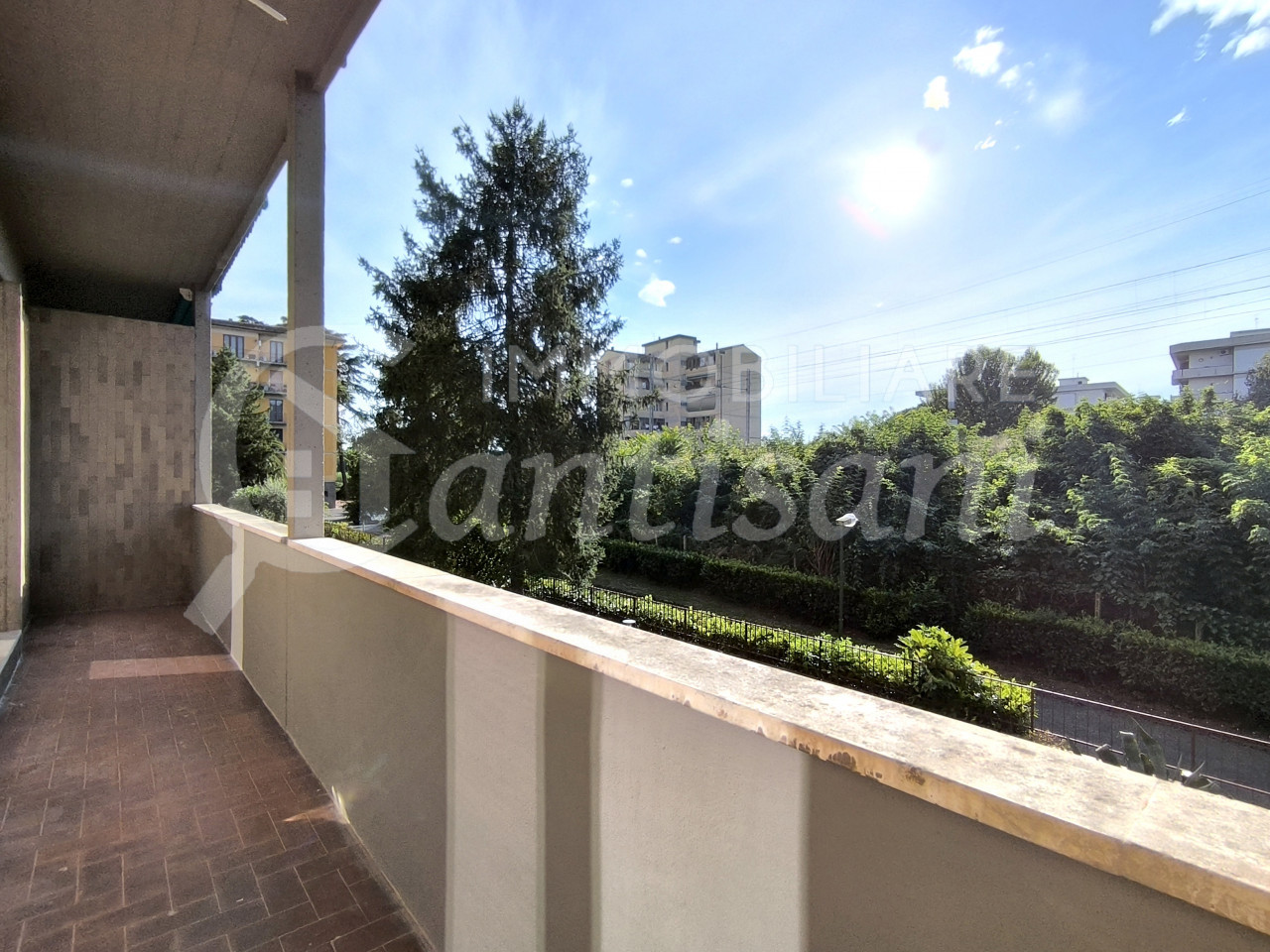 Bilocale ristrutturato in vendita via Baracca