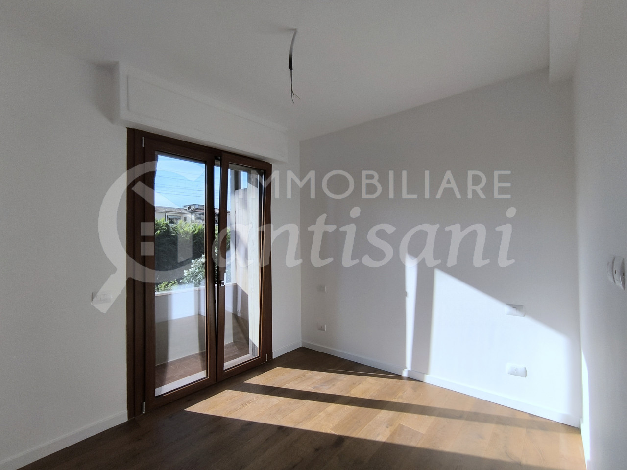 Bilocale ristrutturato in vendita via Baracca