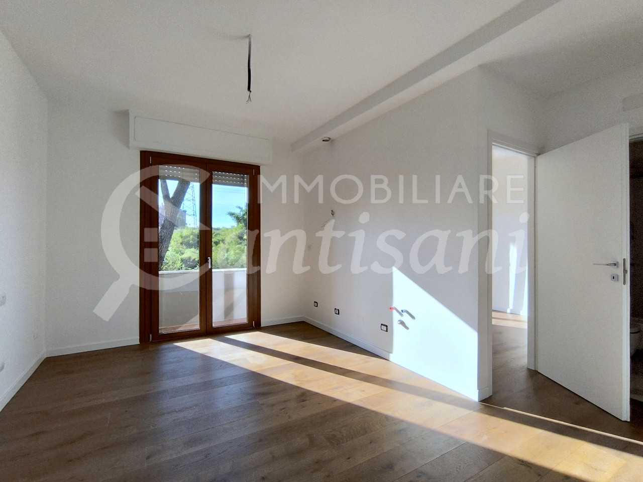 Bilocale ristrutturato in vendita via Baracca