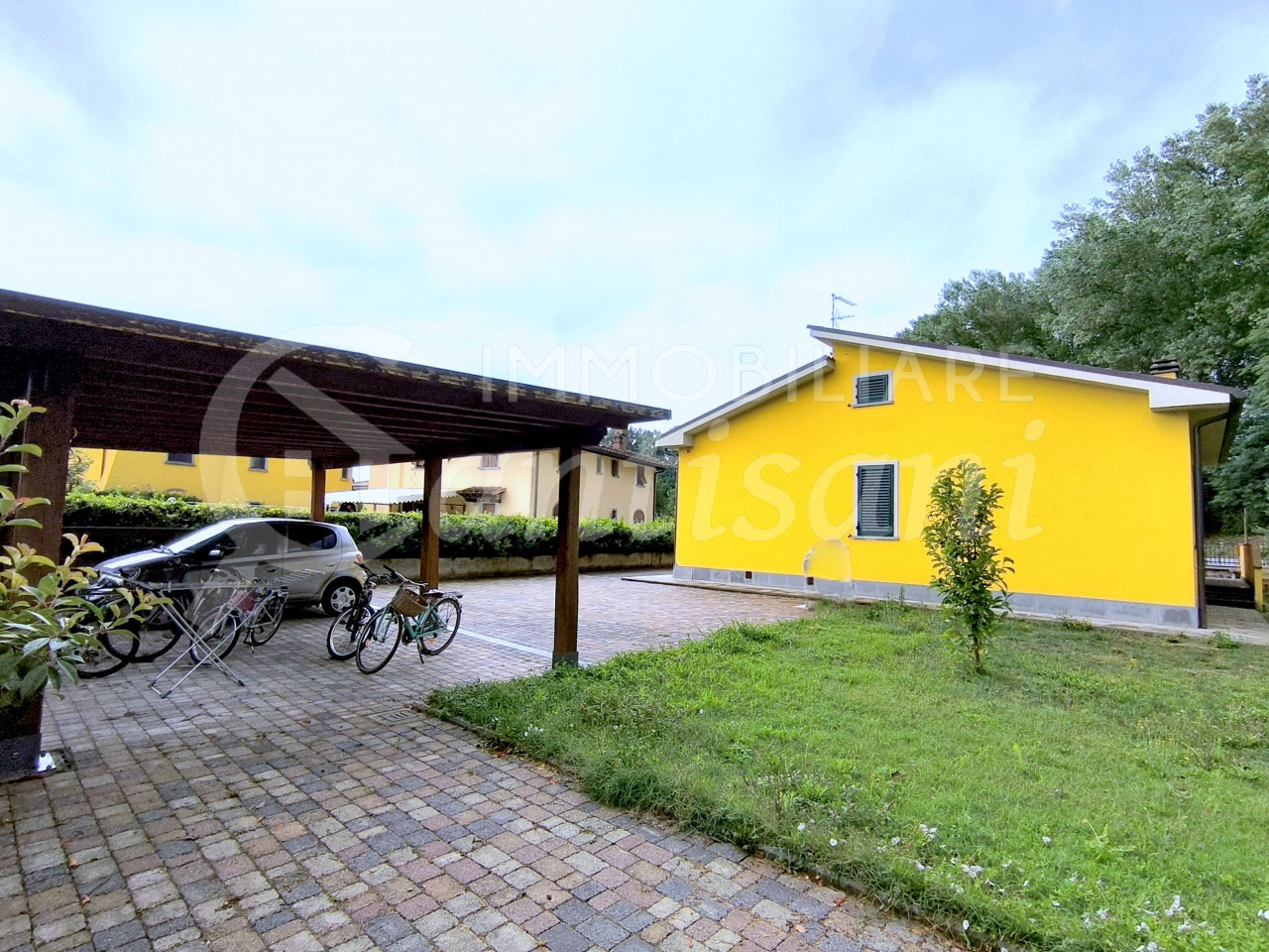 Terratetto con giardino in vendita Borgo San Lorenzo
