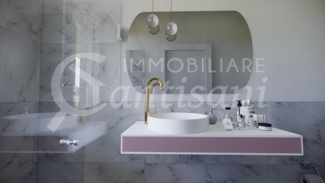 Trilocale con posto auto in vendita Via Pistoiese