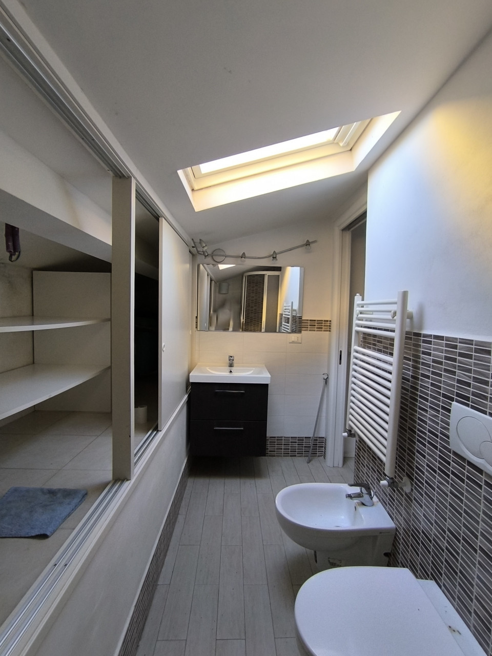 Stanza in affitto Leopoldo Statuto