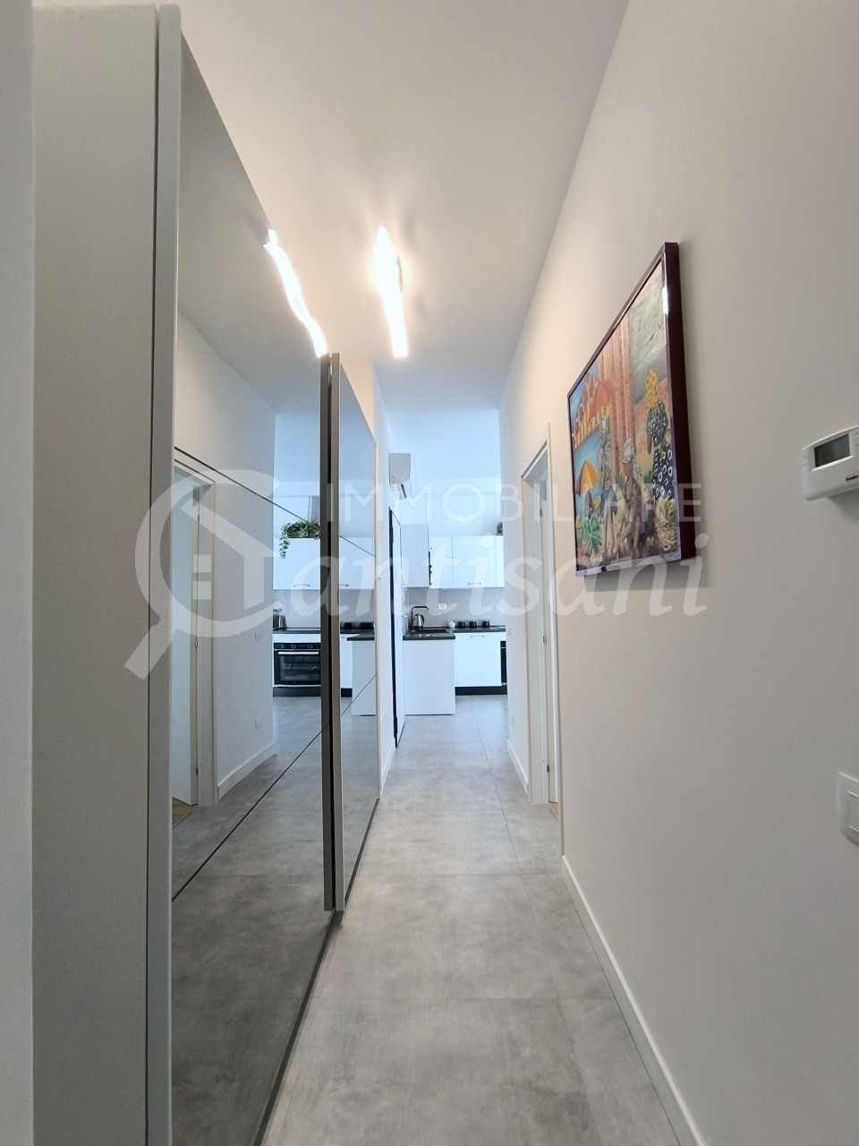 Trilocale Ristrutturato con Terrazza Abitabile in Zona Leopoldo - Firenze