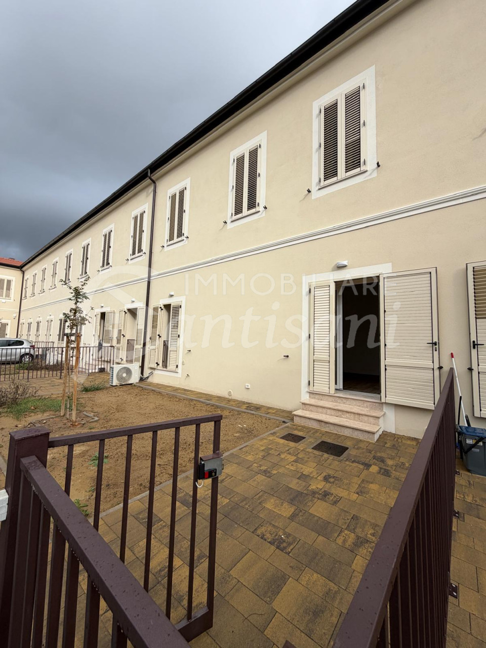 Terratetto resede e posto auto in vendita Campi Bisenzio