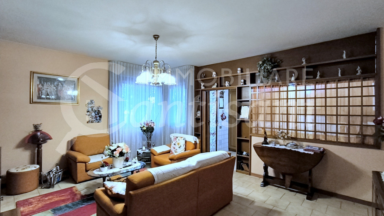 Quadrilocale in vendita Via Pistoiese