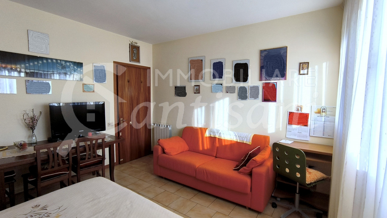 Quadrilocale in vendita Via Pistoiese