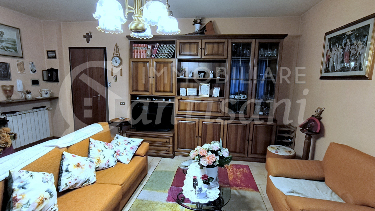 Quadrilocale in vendita Via Pistoiese