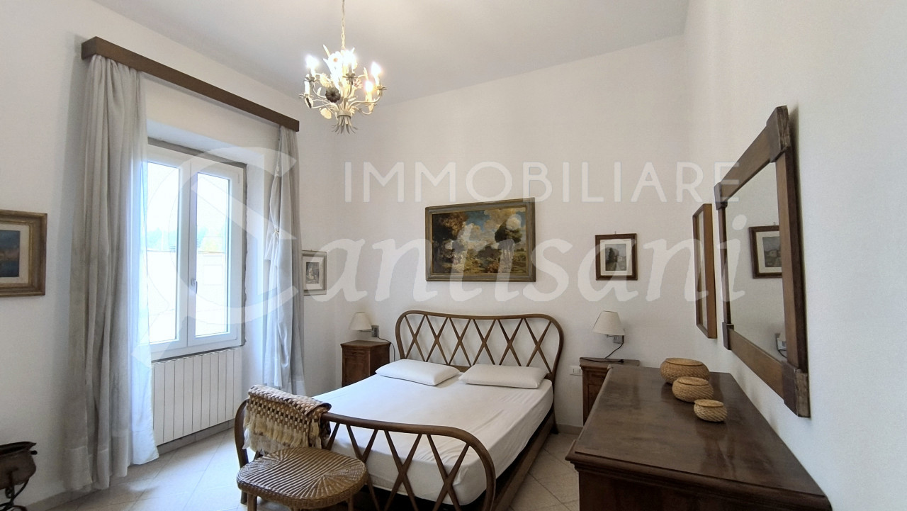 Quadrilocale con balcone in vendita Porta Romana