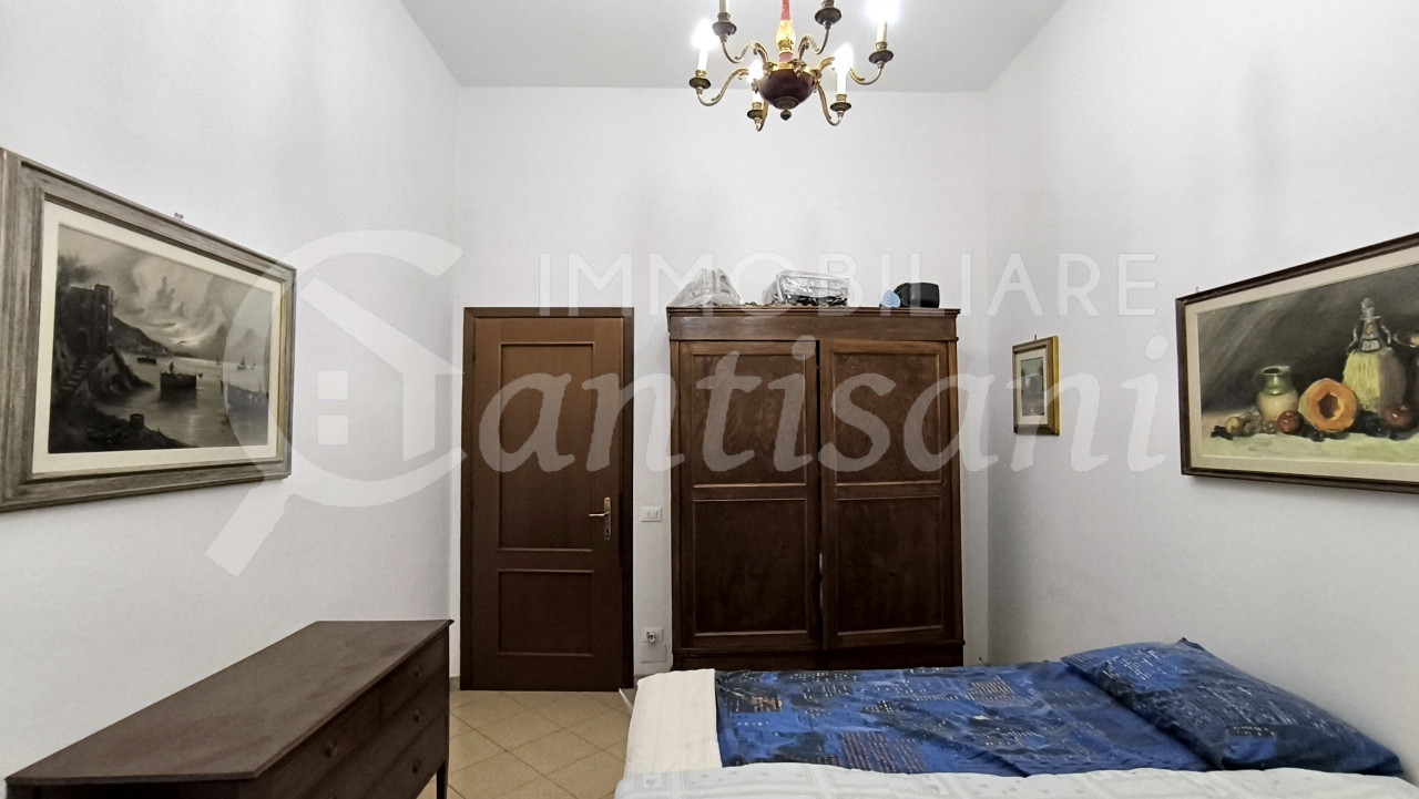 Quadrilocale con balcone in vendita Porta Romana