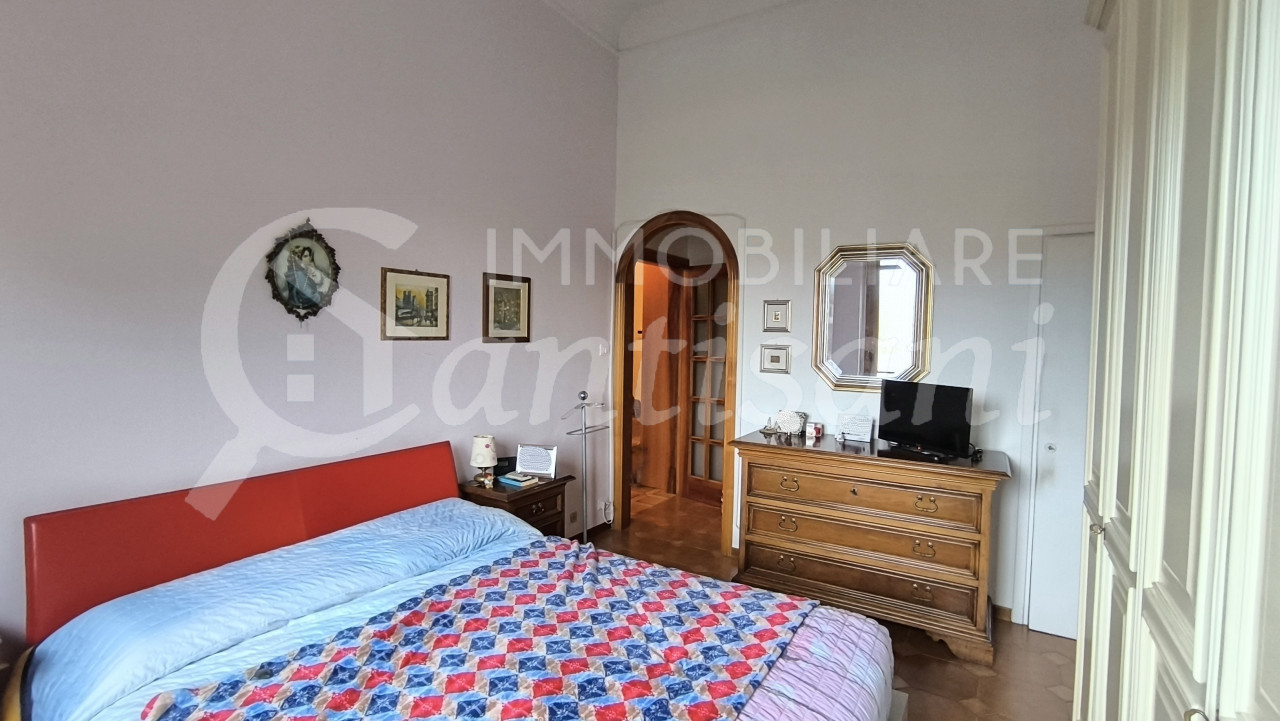 Quadrilocale con sottotetto in Vendita a Statuto