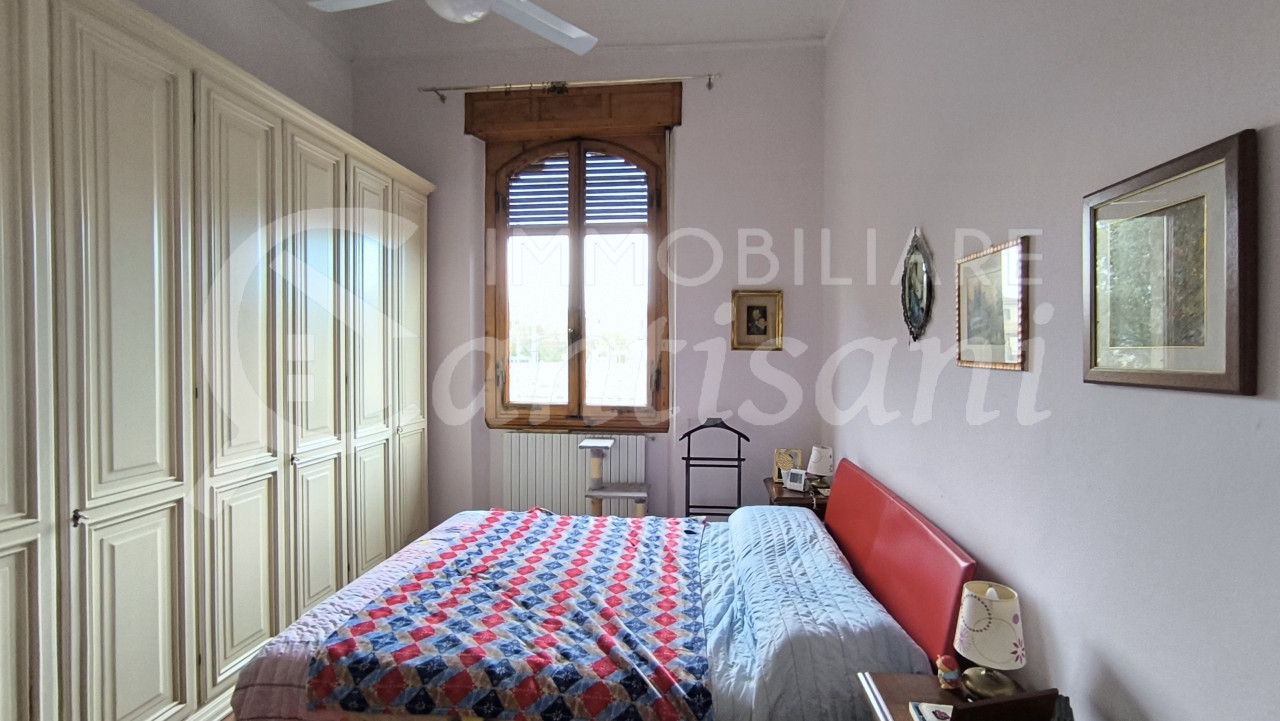 Quadrilocale con sottotetto in Vendita a Statuto