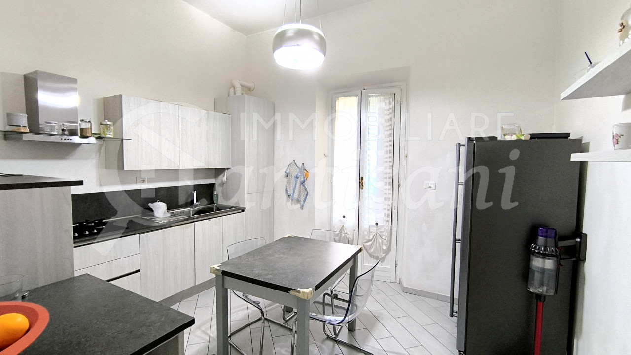 5 locali in affitto a Porta al Prato Firenze