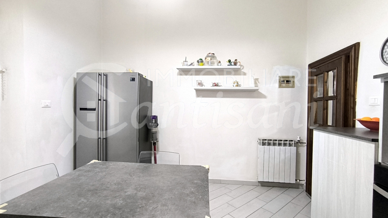 5 locali in affitto a Porta al Prato Firenze