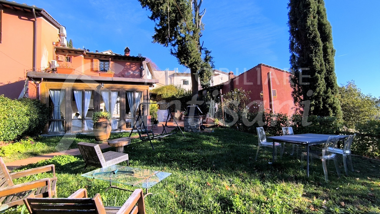Casa a Schiera con Giardino e Vista Panoramica a Fiesole
