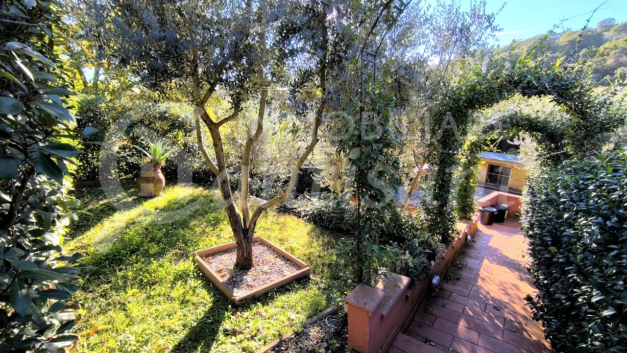 Casa a Schiera con Giardino e Vista Panoramica a Fiesole