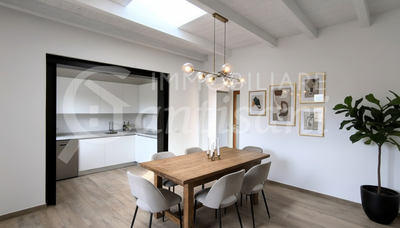 Appartamento Quadrilocale Ristrutturato con Giardino Esclusivo a Vicchio