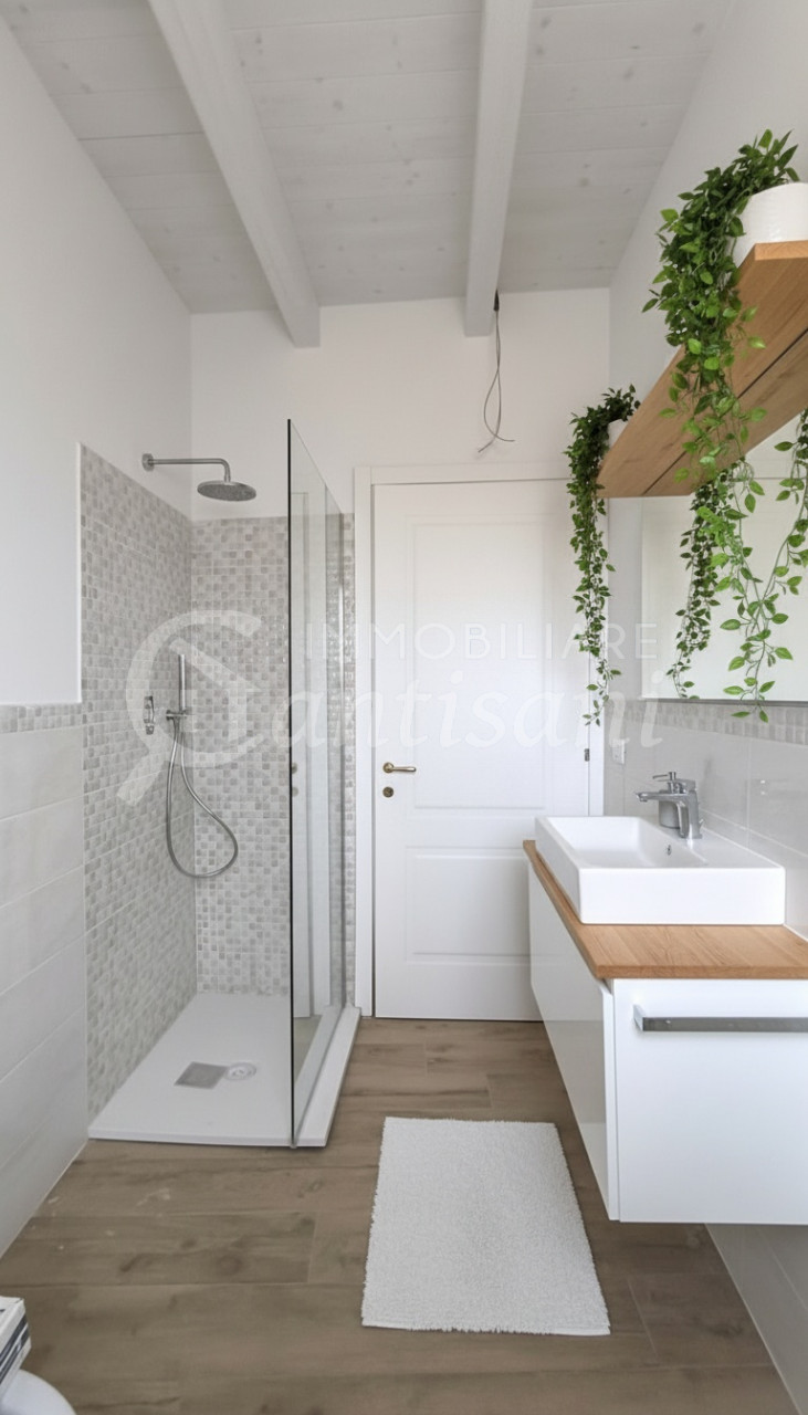 Appartamento Quadrilocale Ristrutturato con Giardino Esclusivo a Vicchio