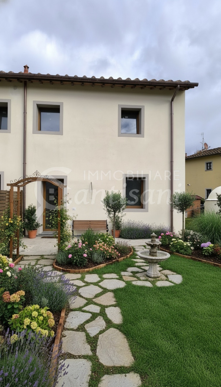 Appartamento Quadrilocale Ristrutturato con Giardino Esclusivo a Vicchio