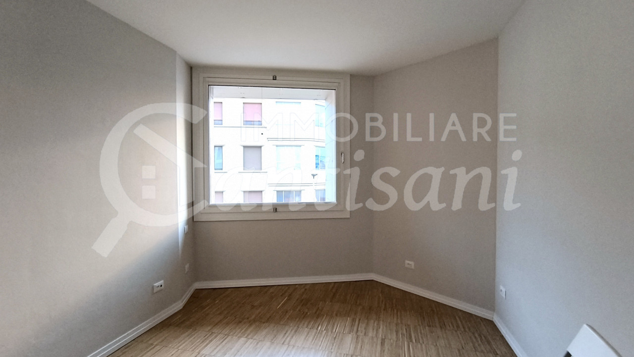 Appartamento in affitto via Fabbroni.