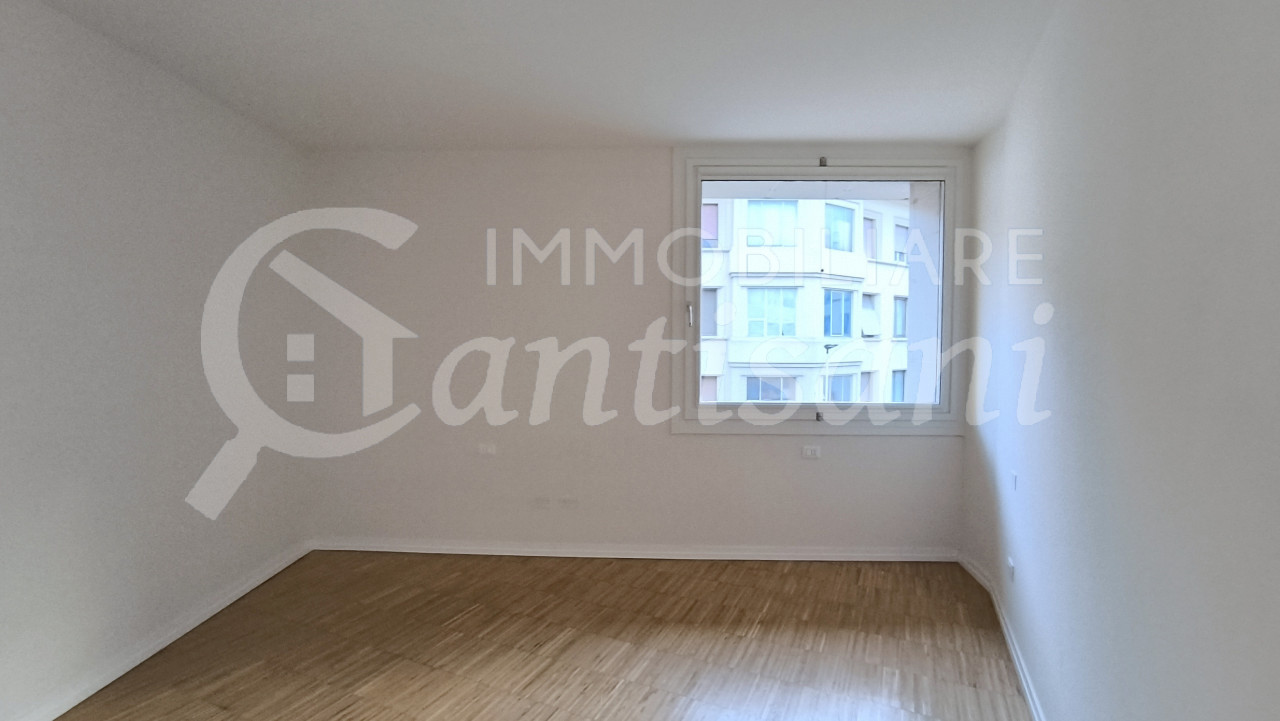 Appartamento in affitto via Fabbroni.