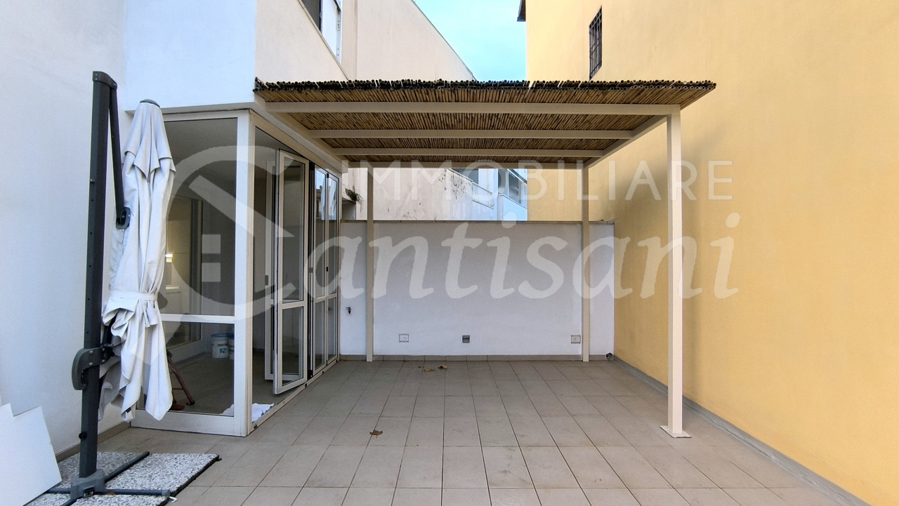 Appartamento in affitto via Fabbroni.