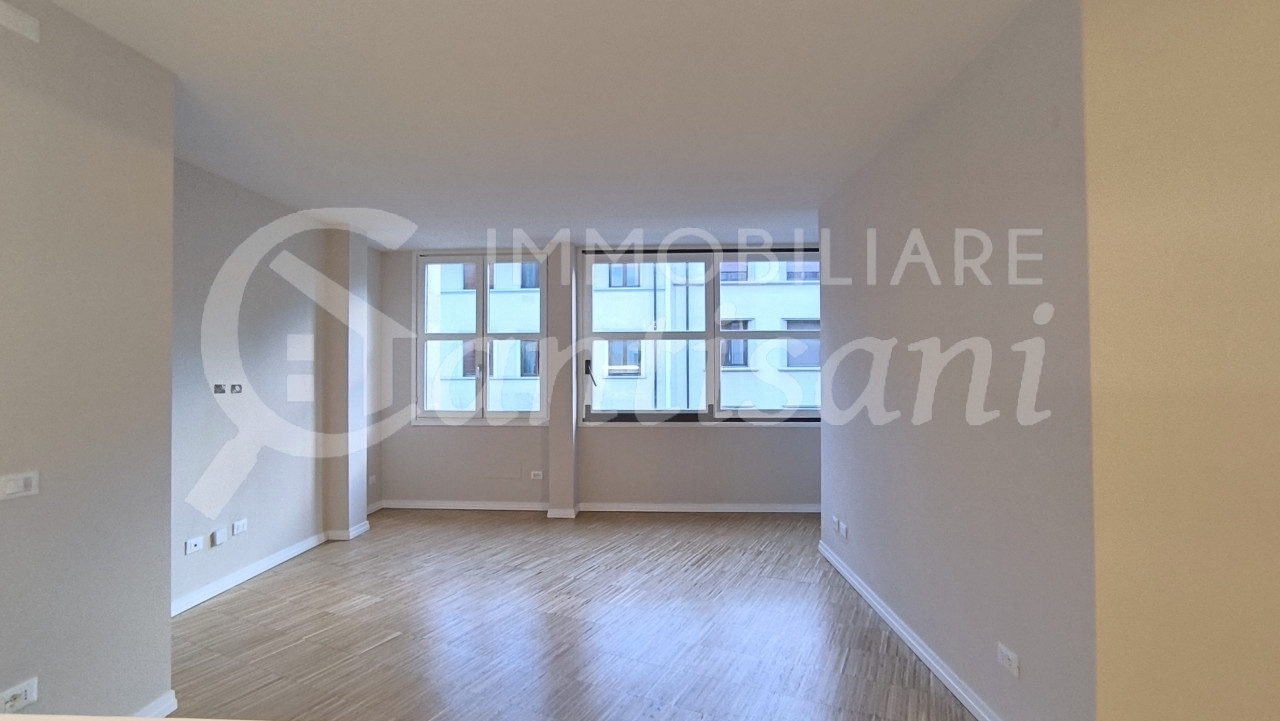 Appartamento in affitto via Fabbroni.