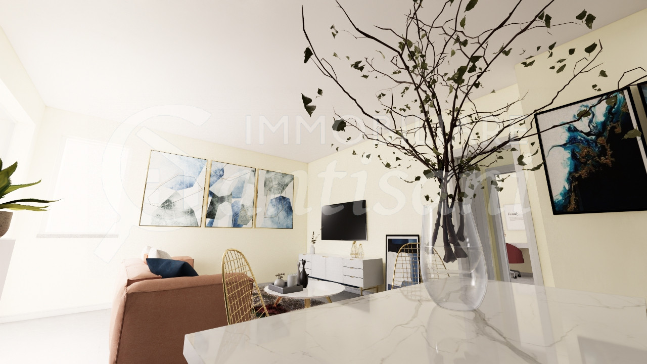 Trilocale con Giardino e Box Auto in Vendita a Firenze - Coverciano